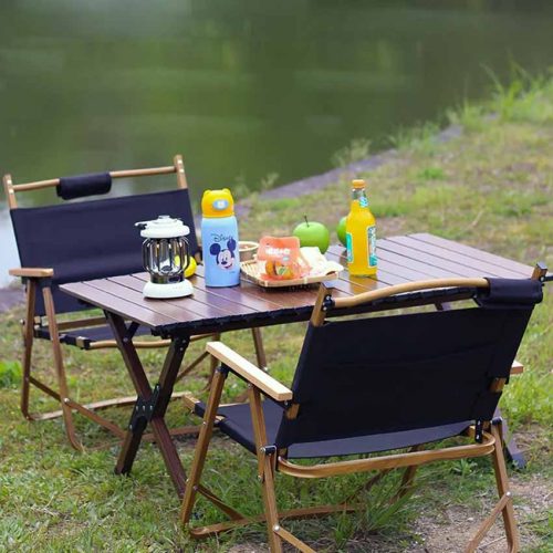 Aluminum outdoor folding table-3 Folding tables and chairs by the lake